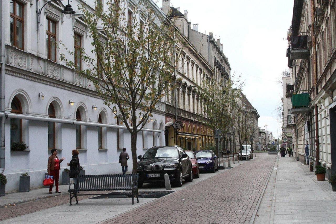 Cozy apartments on Sierpnia street Łódź Buitenkant foto